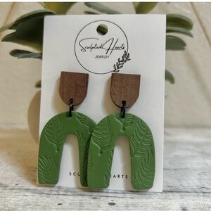 Handmade Sculpted Hearts Polymer Clay & Wood dangle Earrings. New